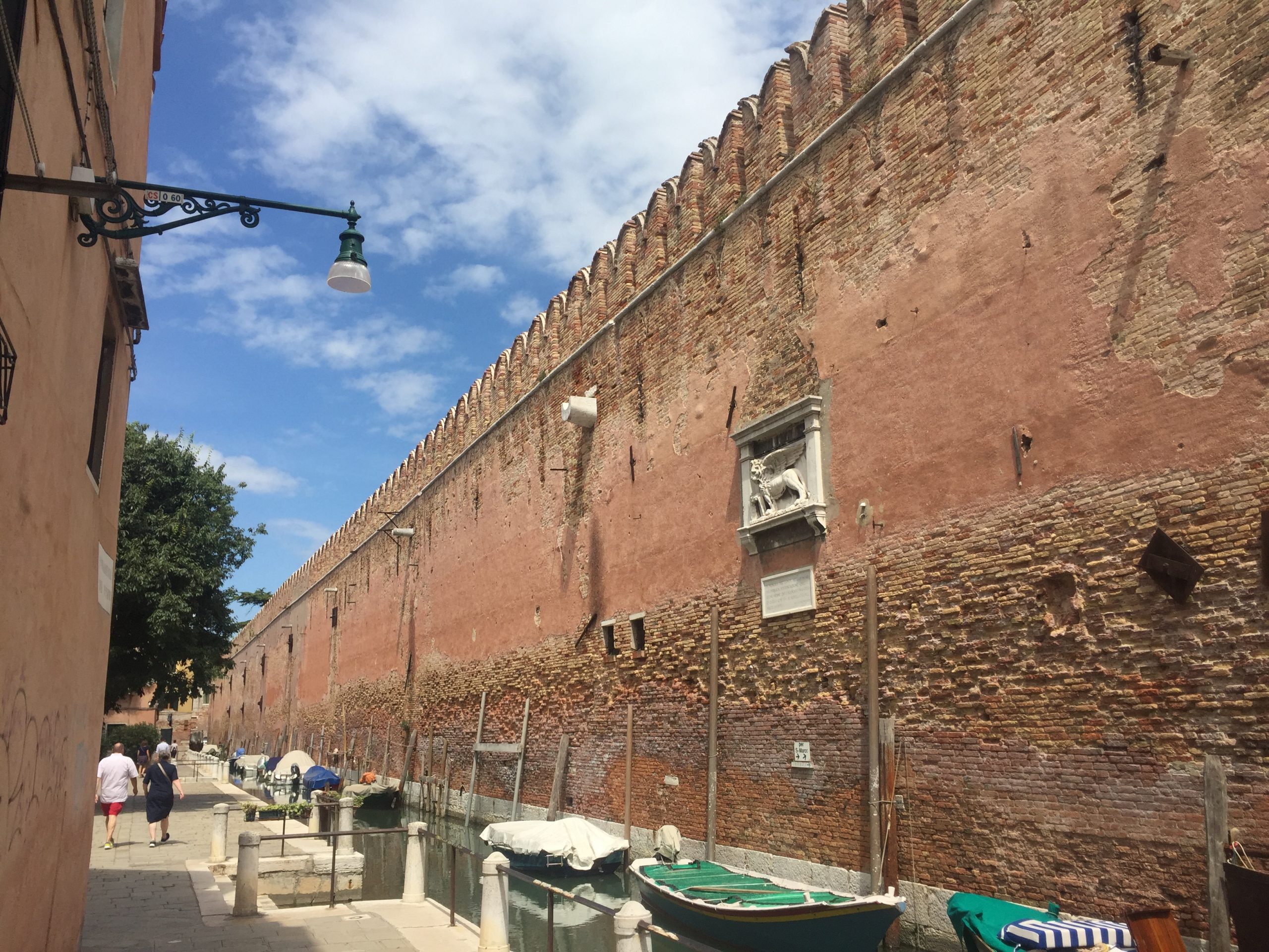 The wall of the Arsenale facing Campo de le Gorne